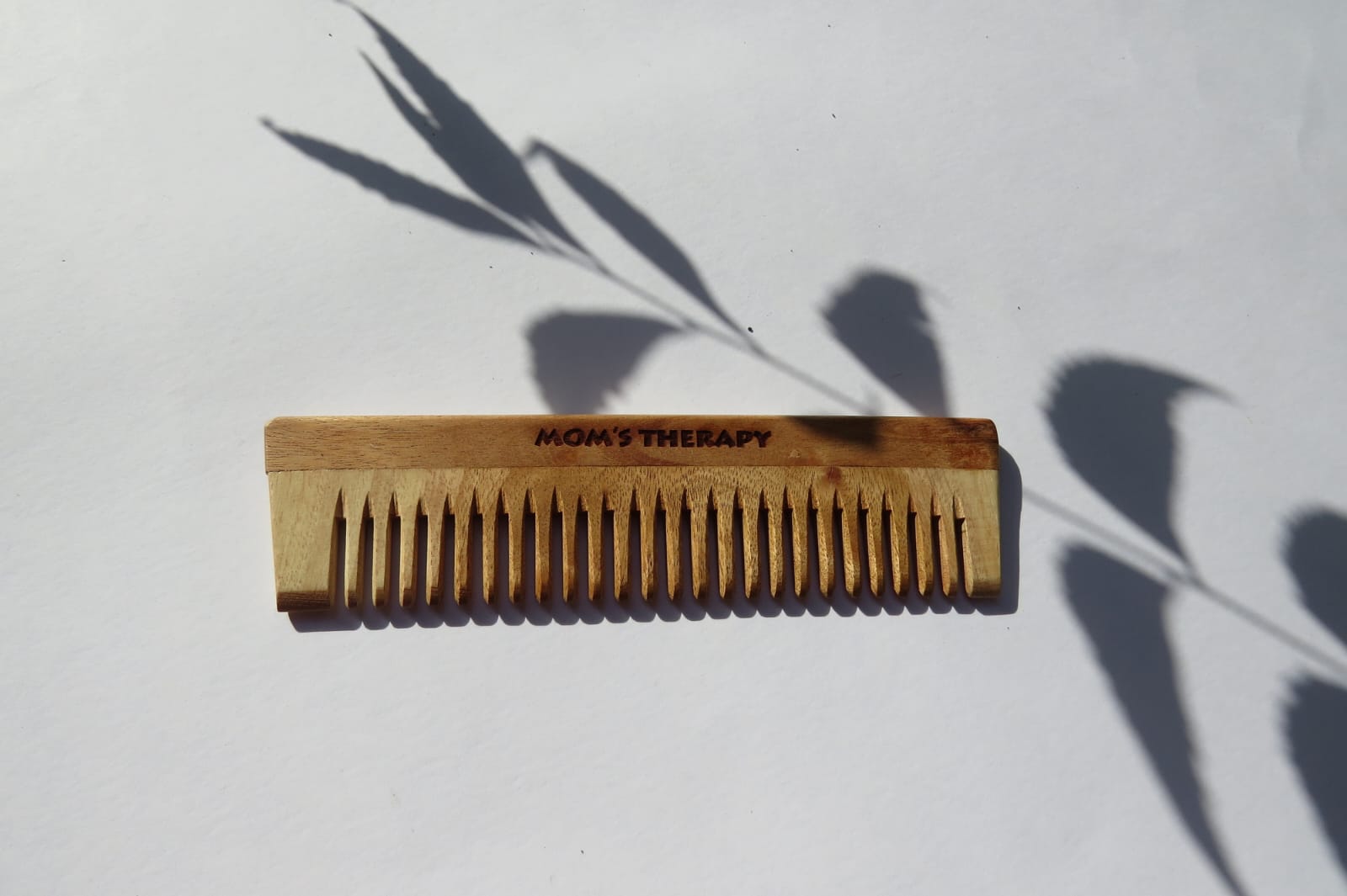 MOM’S THERAPY_NEEM COMB